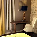La Bastide De לינה וארוחת בוקר 3*