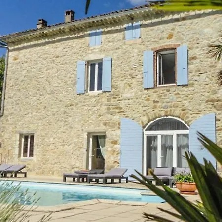 La Bastide De Bed & Breakfast