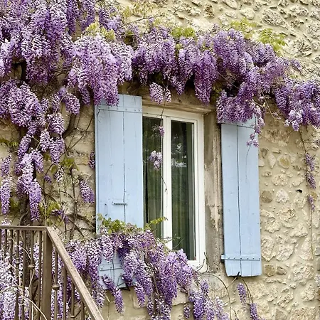 La Bastide De Bed & Breakfast
